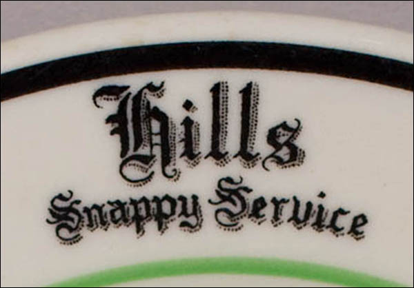 hills snappy service-plate-detail